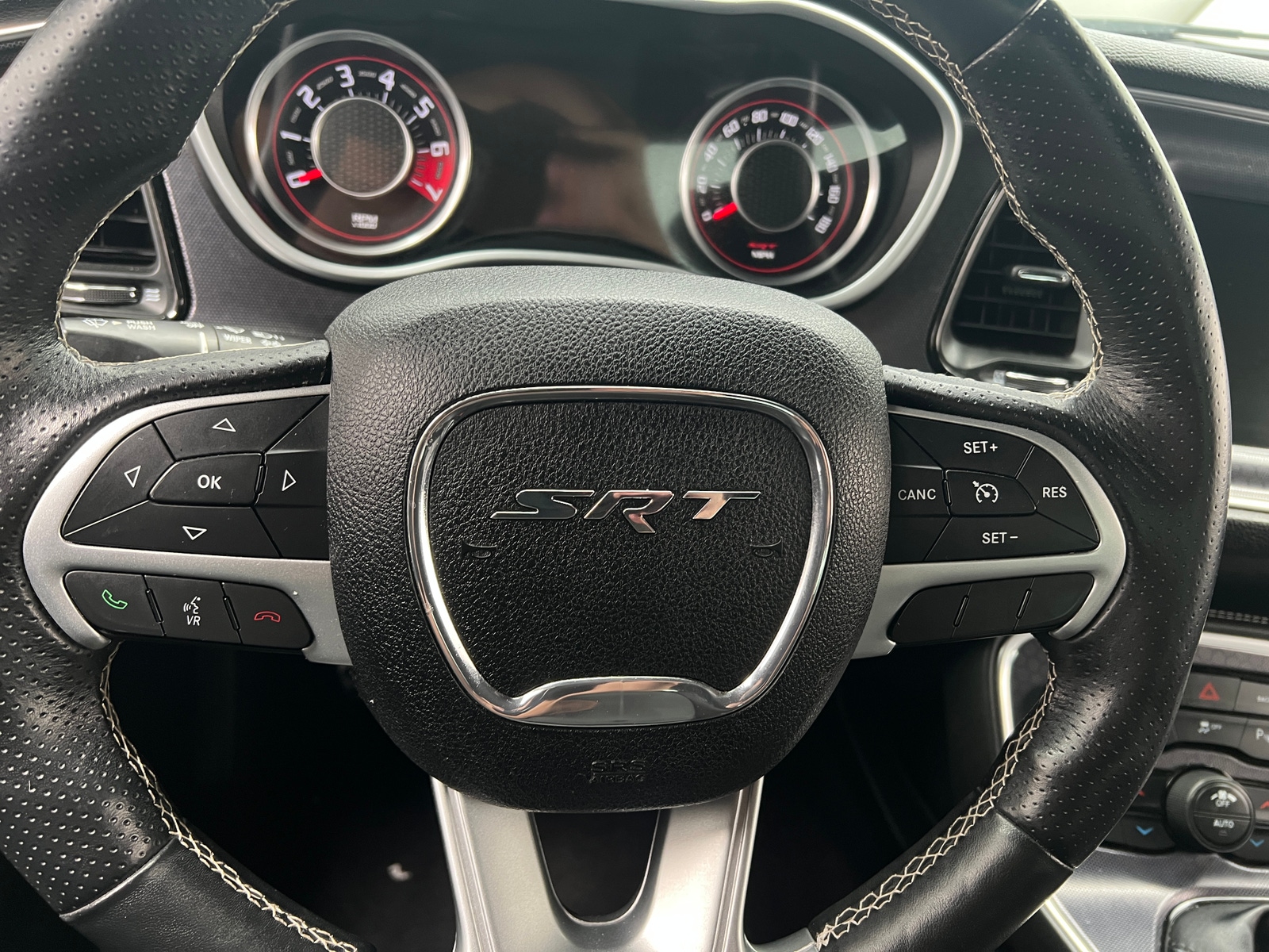 Thumbnail: 2016 Dodge Challenger - 3