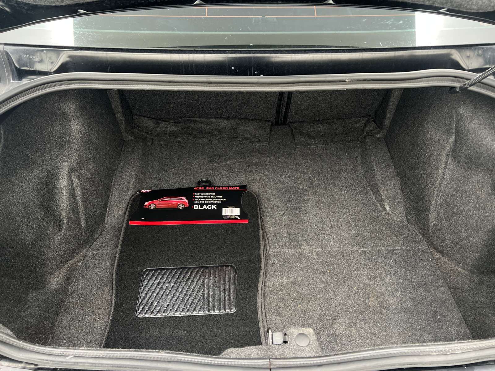 Thumbnail: 2016 Dodge Challenger - 4