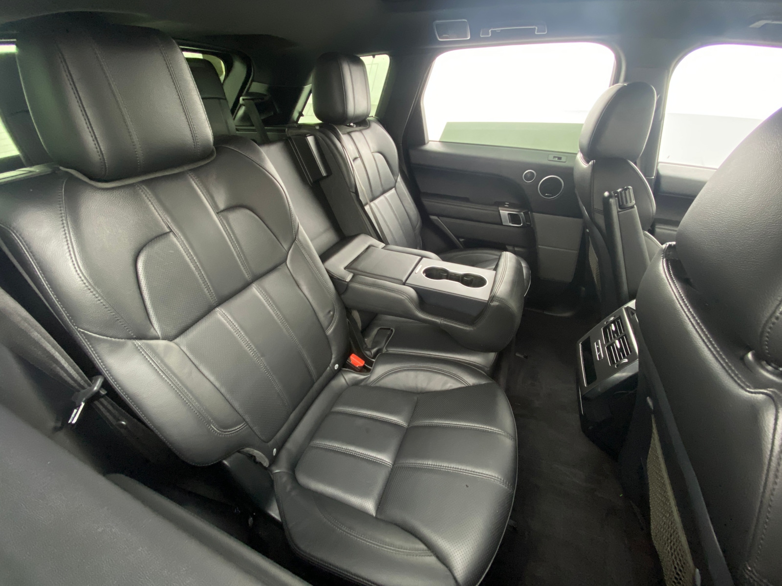 Thumbnail: 2017 Land Rover Range Rover Sport - 5