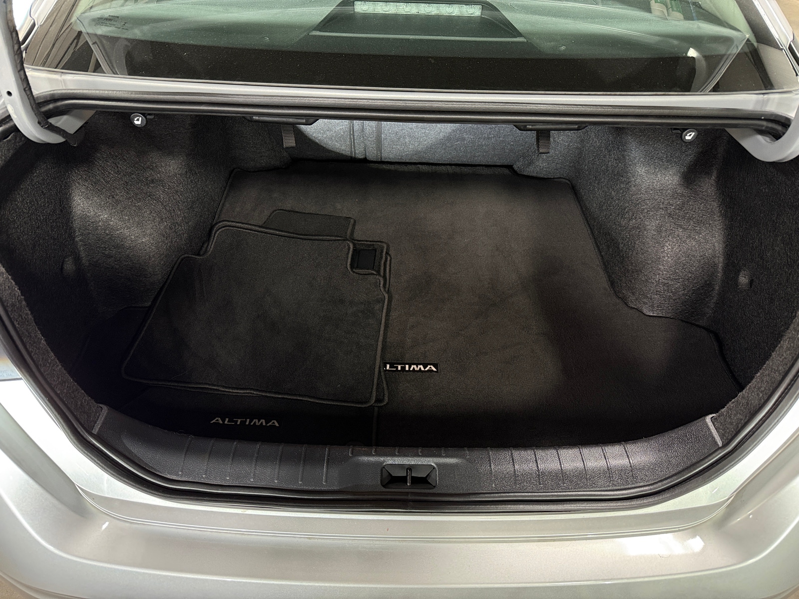 Thumbnail: 2024 Nissan Altima - 7