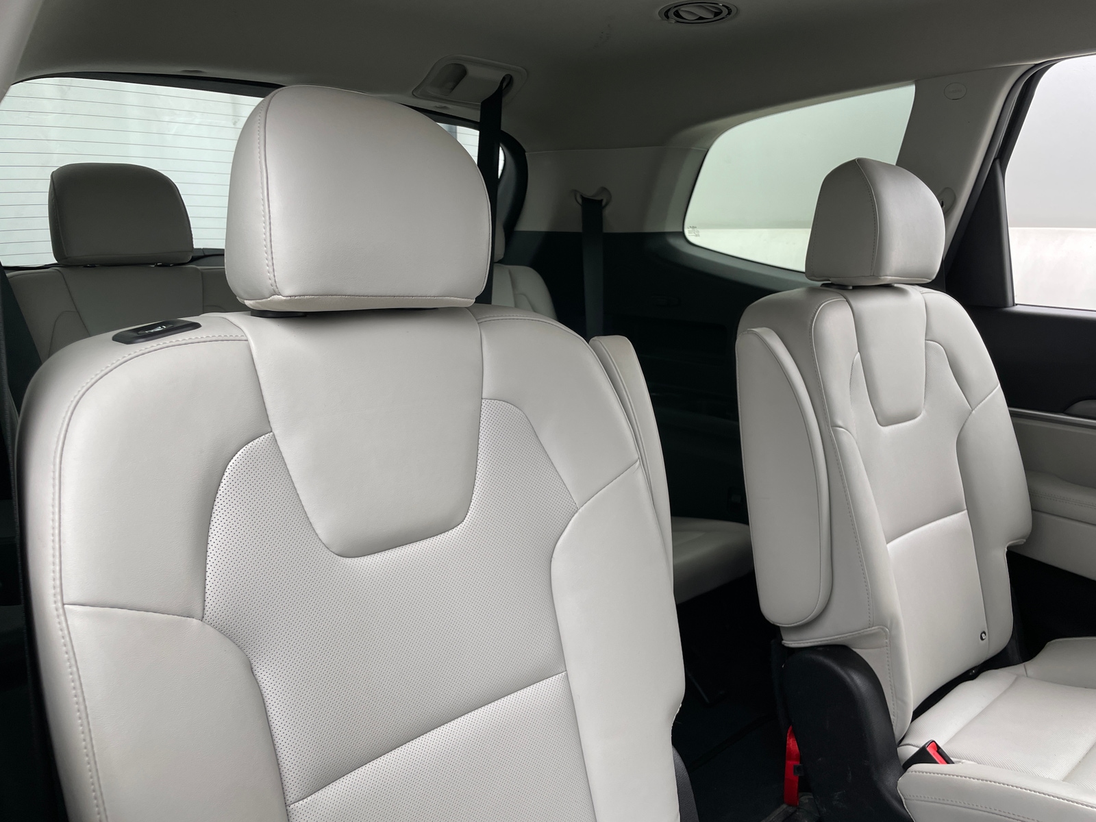 Thumbnail: 2022 Kia Telluride - 5