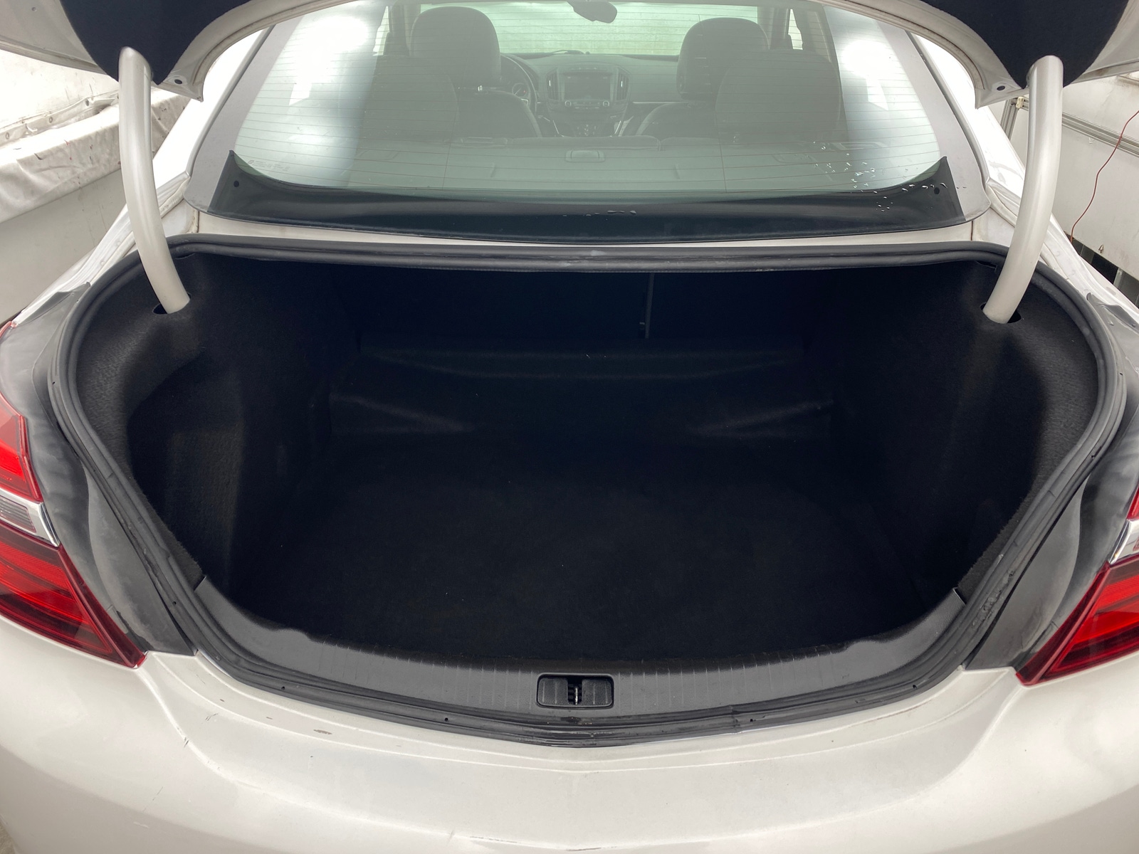 Thumbnail: 2016 Buick Regal - 6