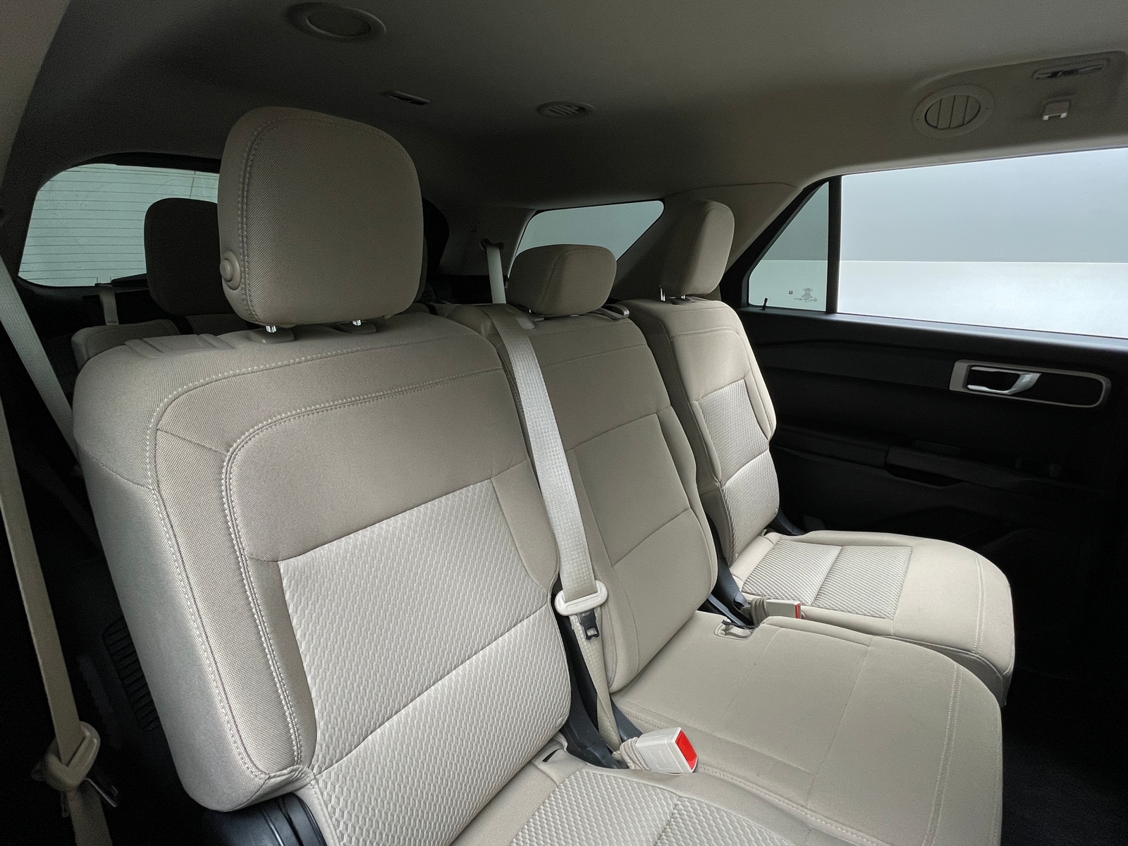 Thumbnail: 2020 Ford Explorer - 6