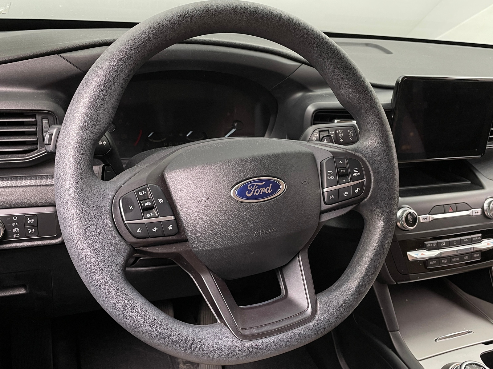 Thumbnail: 2020 Ford Explorer - 5