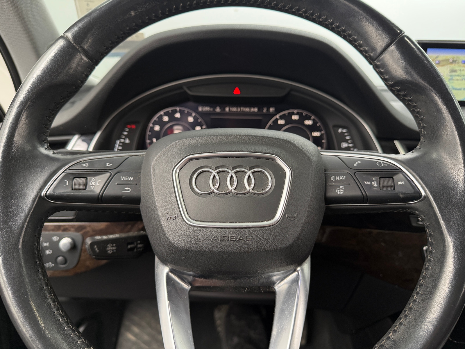 Thumbnail: 2019 Audi Q7 - 4