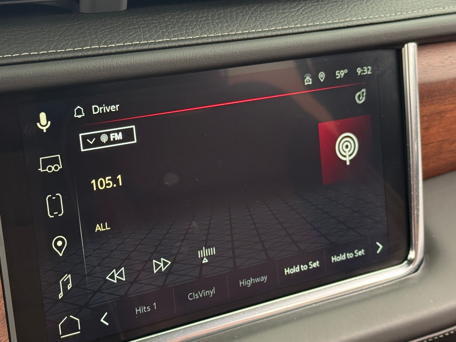 Thumbnail: 2023 GMC Yukon XL - 3