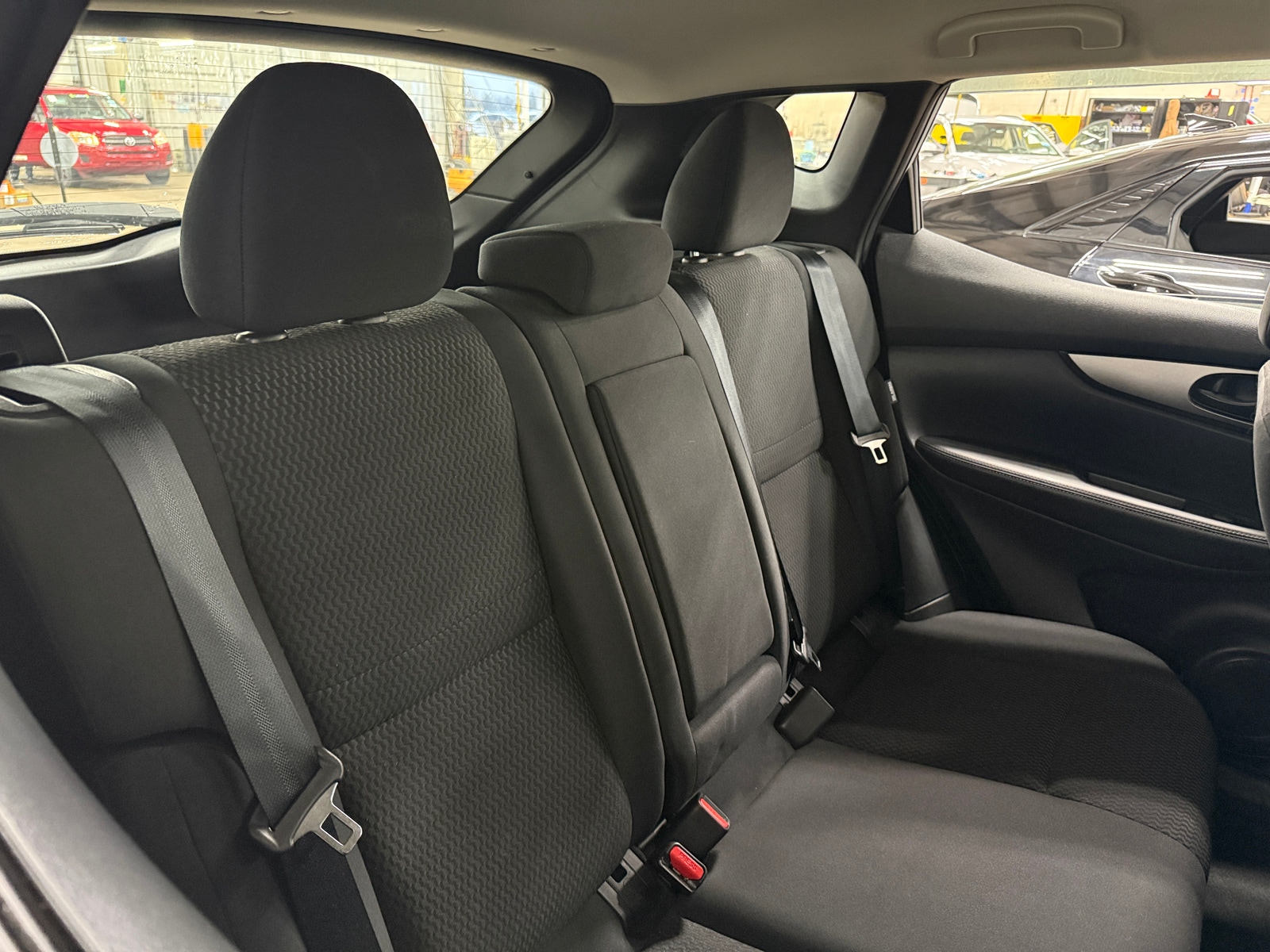 Thumbnail: 2020 Nissan Rogue Sport - 6