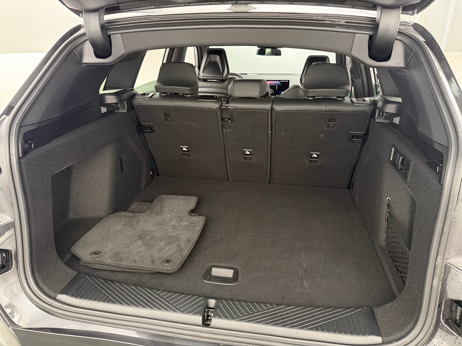 Thumbnail: 2025 BMW X3 - 6