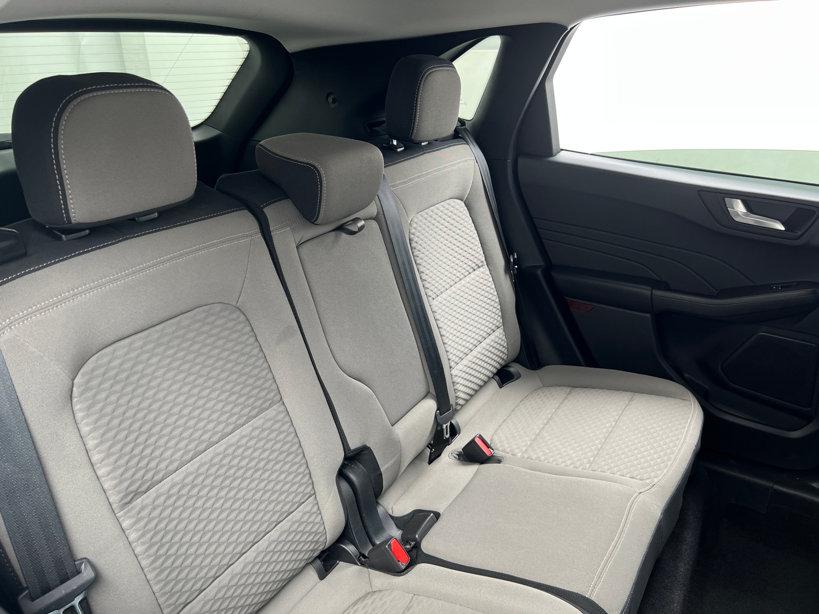 Thumbnail: 2021 Ford Escape - 6