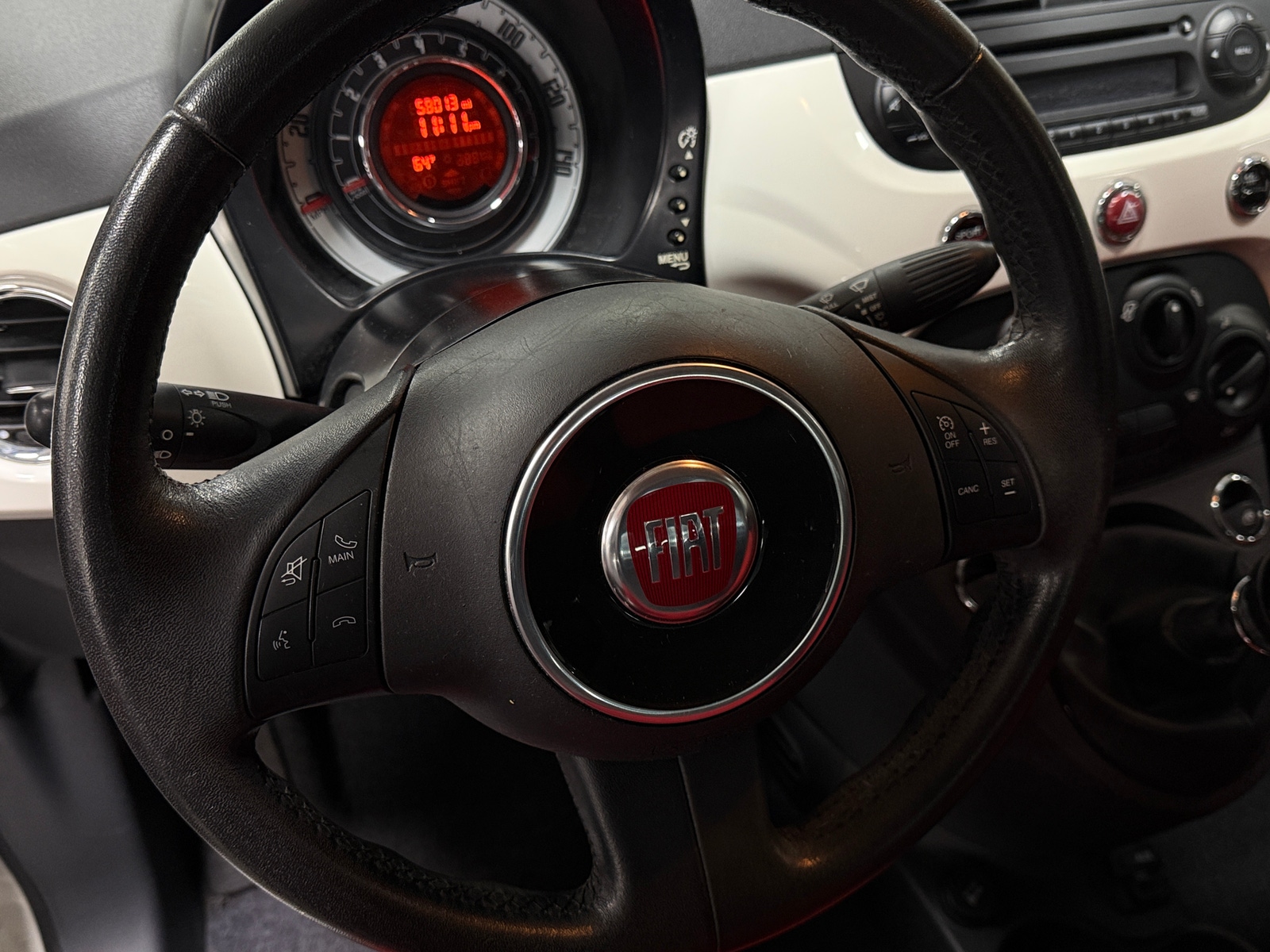 Thumbnail: 2015 Fiat 500 - 5