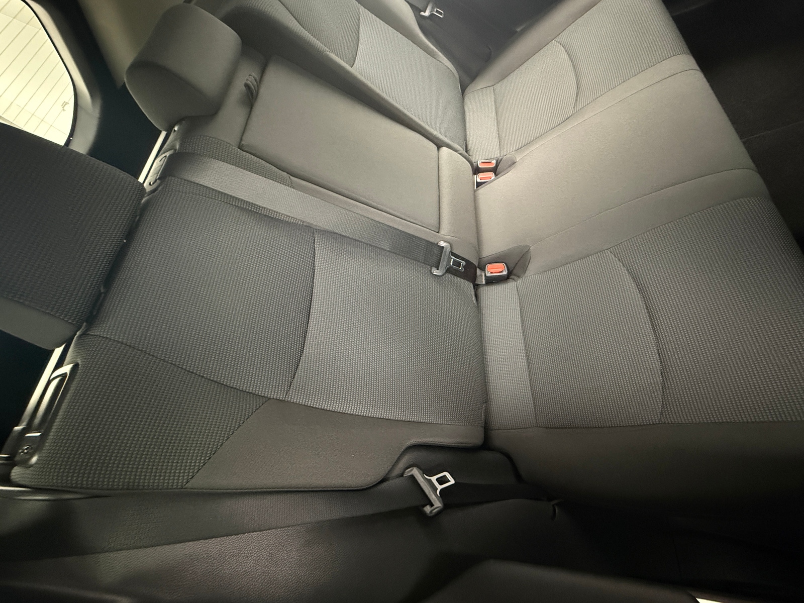 Thumbnail: 2021 Toyota RAV4 - 6