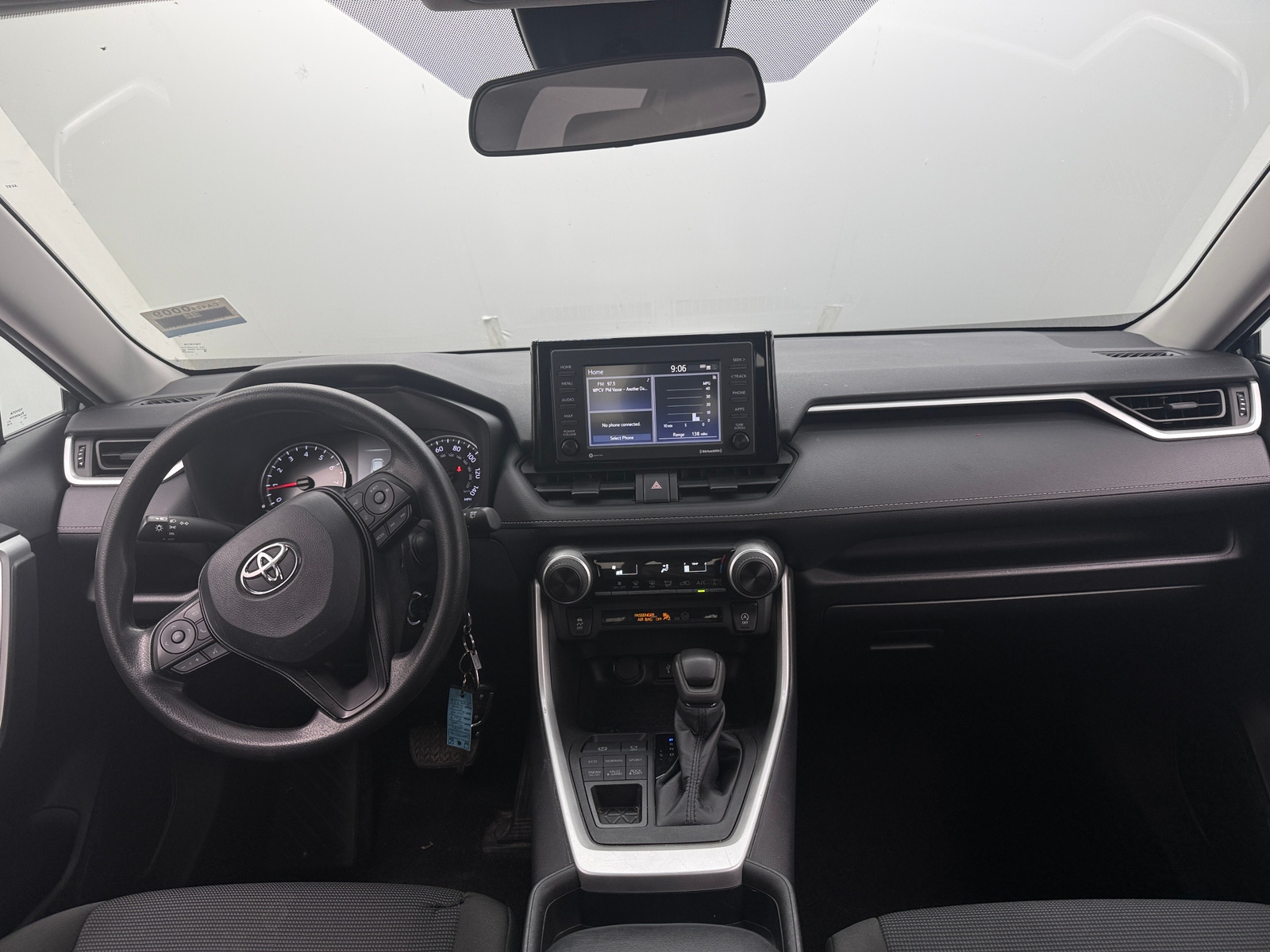 Thumbnail: 2021 Toyota RAV4 - 3