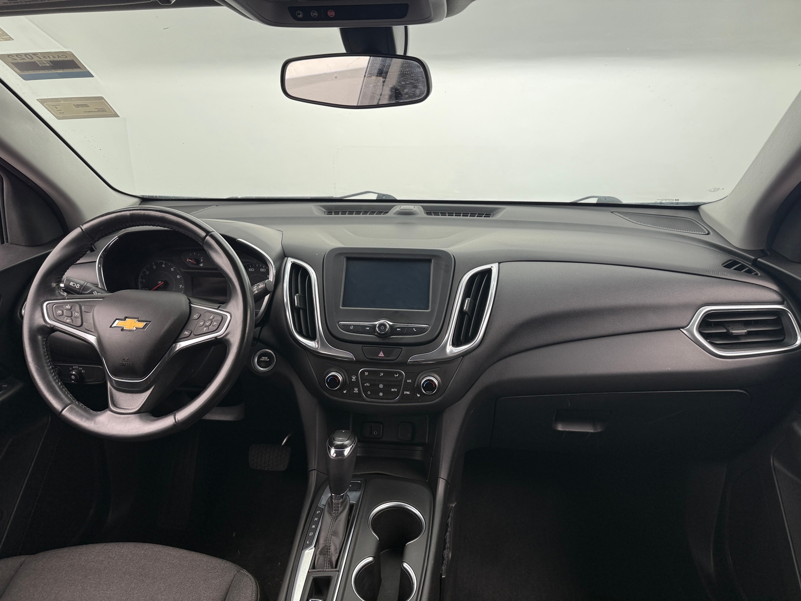 Thumbnail: 2018 Chevrolet Equinox - 3