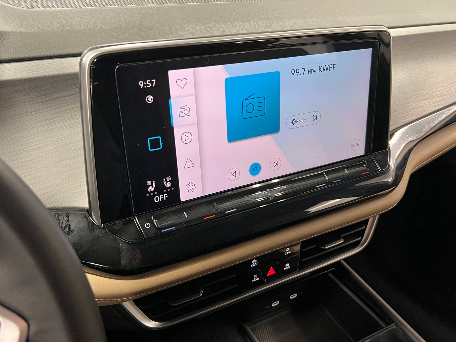 Thumbnail: 2024 Volkswagen Atlas - 3