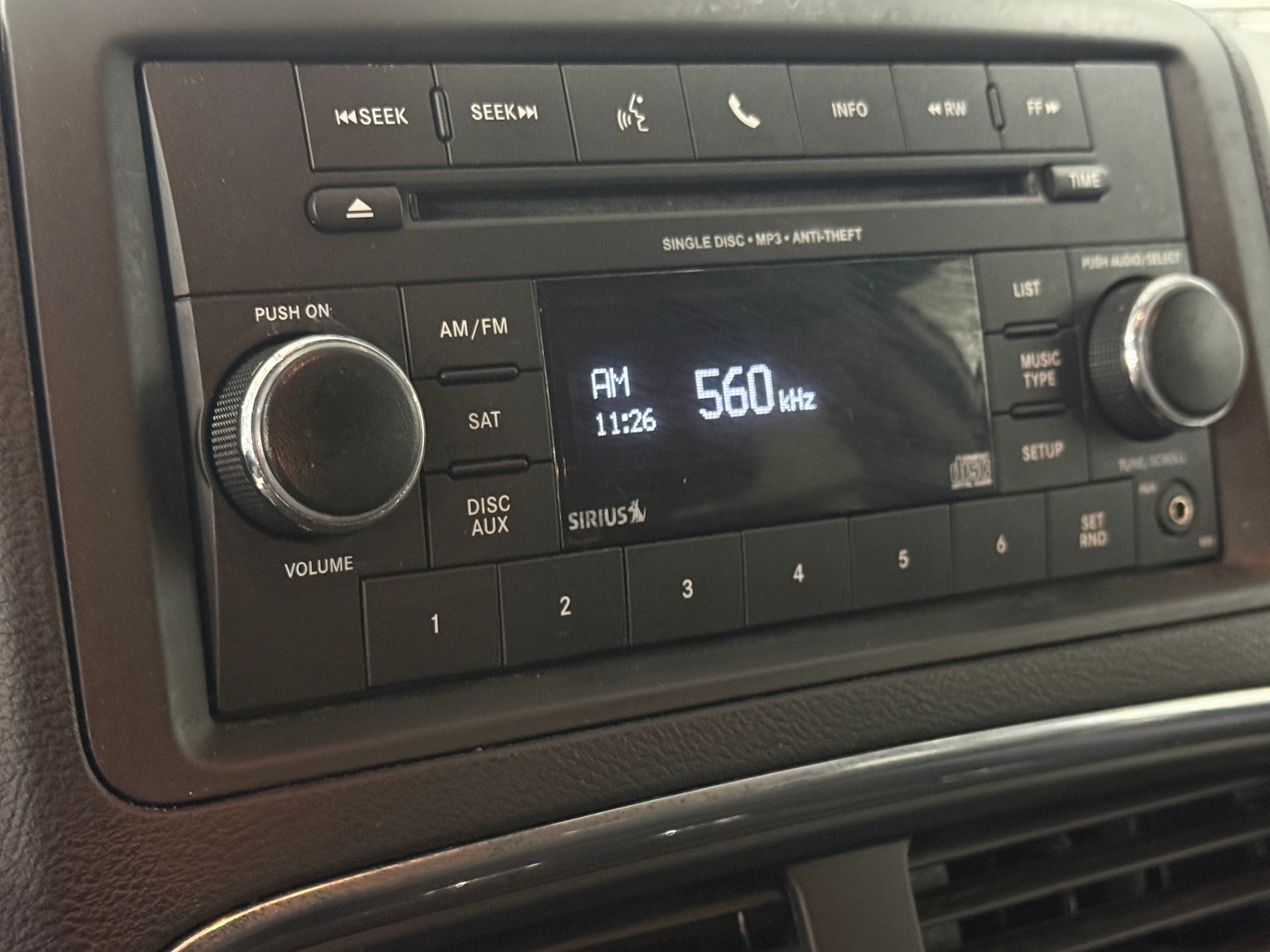 Thumbnail: 2016 Dodge Grand Caravan - 4