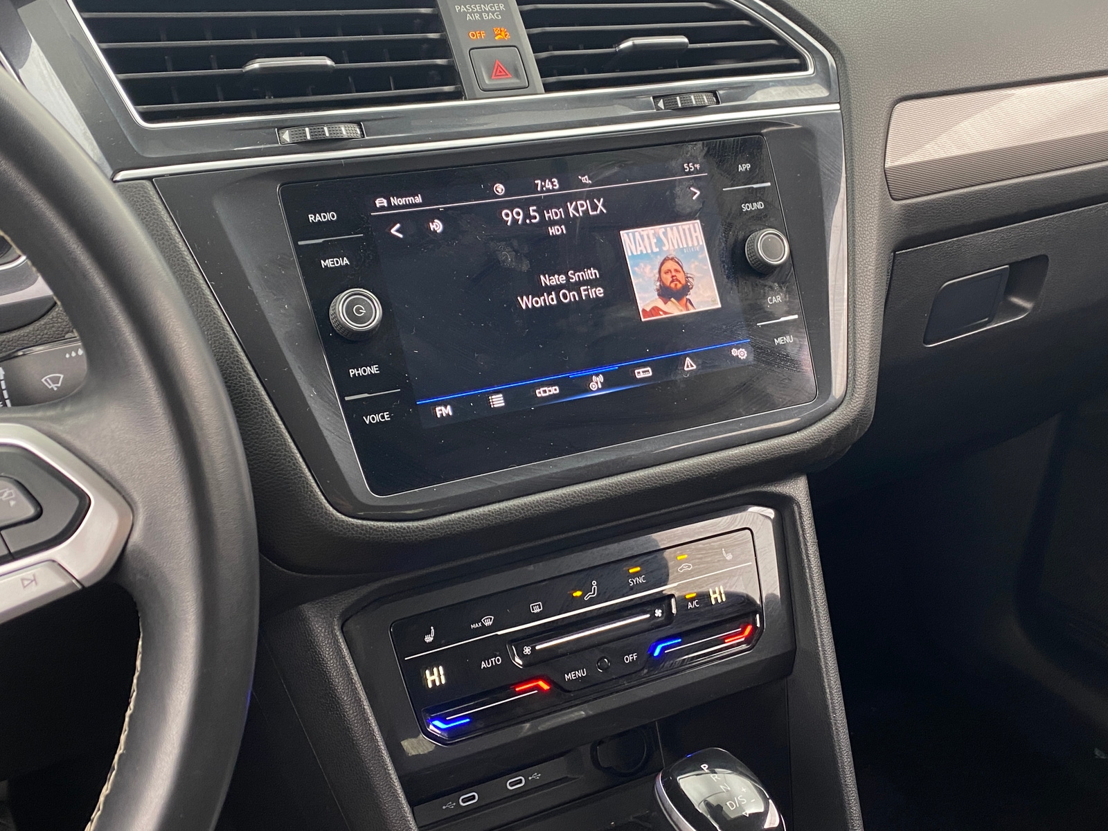 Thumbnail: 2024 Volkswagen Tiguan - 3