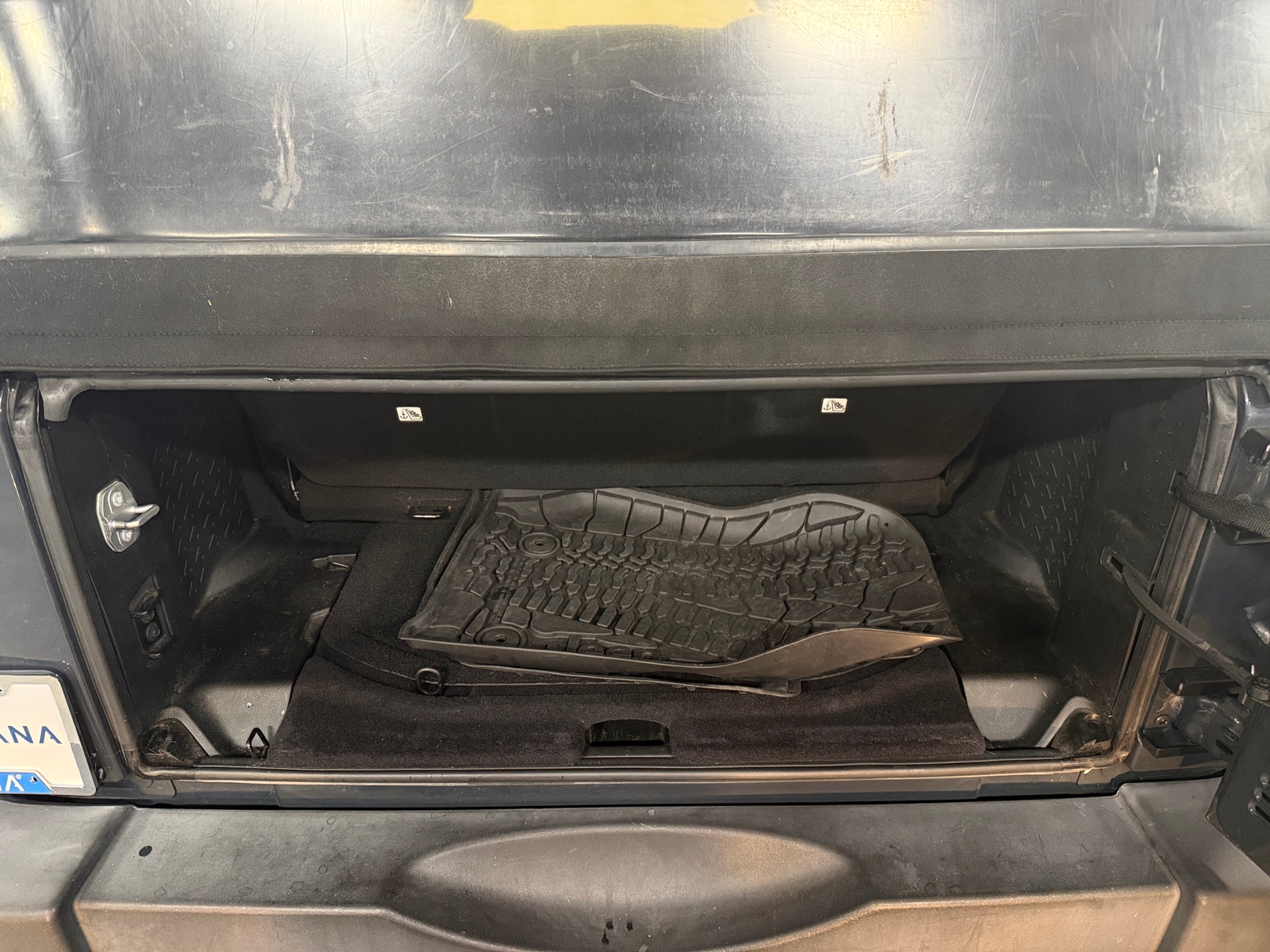 Thumbnail: 2018 Jeep Wrangler - 7