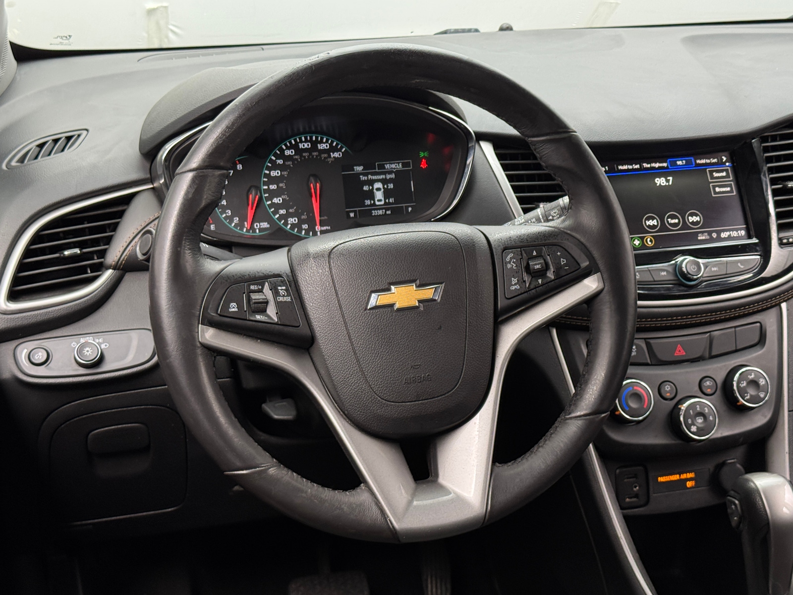 Thumbnail: 2022 Chevrolet Trax - 5