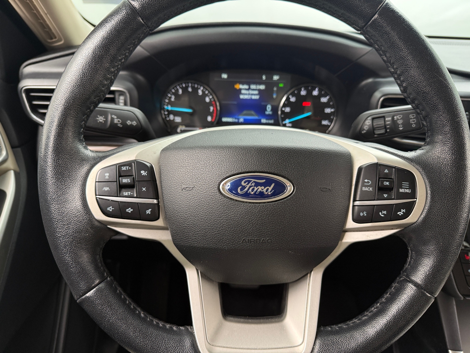 Thumbnail: 2021 Ford Explorer - 4