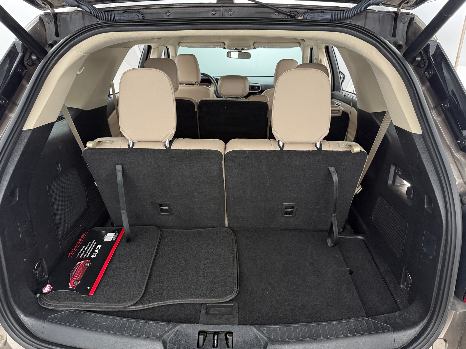 Thumbnail: 2021 Ford Explorer - 6