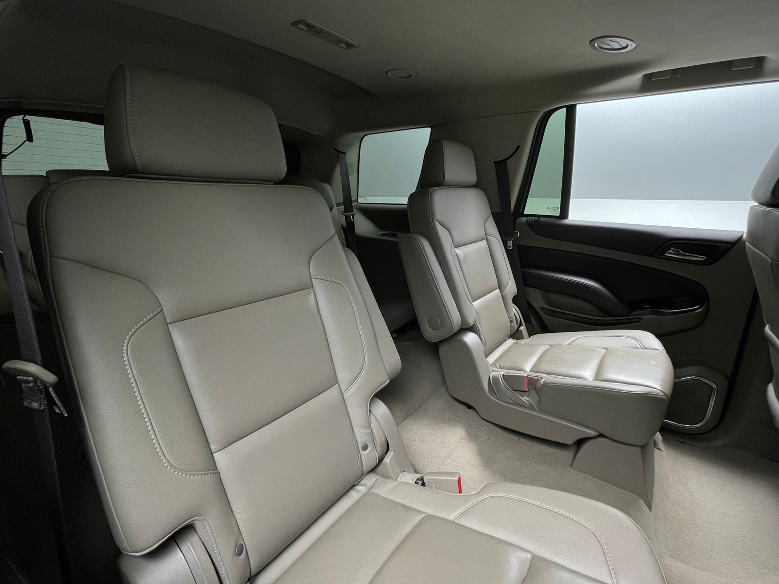 Thumbnail: 2020 Chevrolet Tahoe - 5