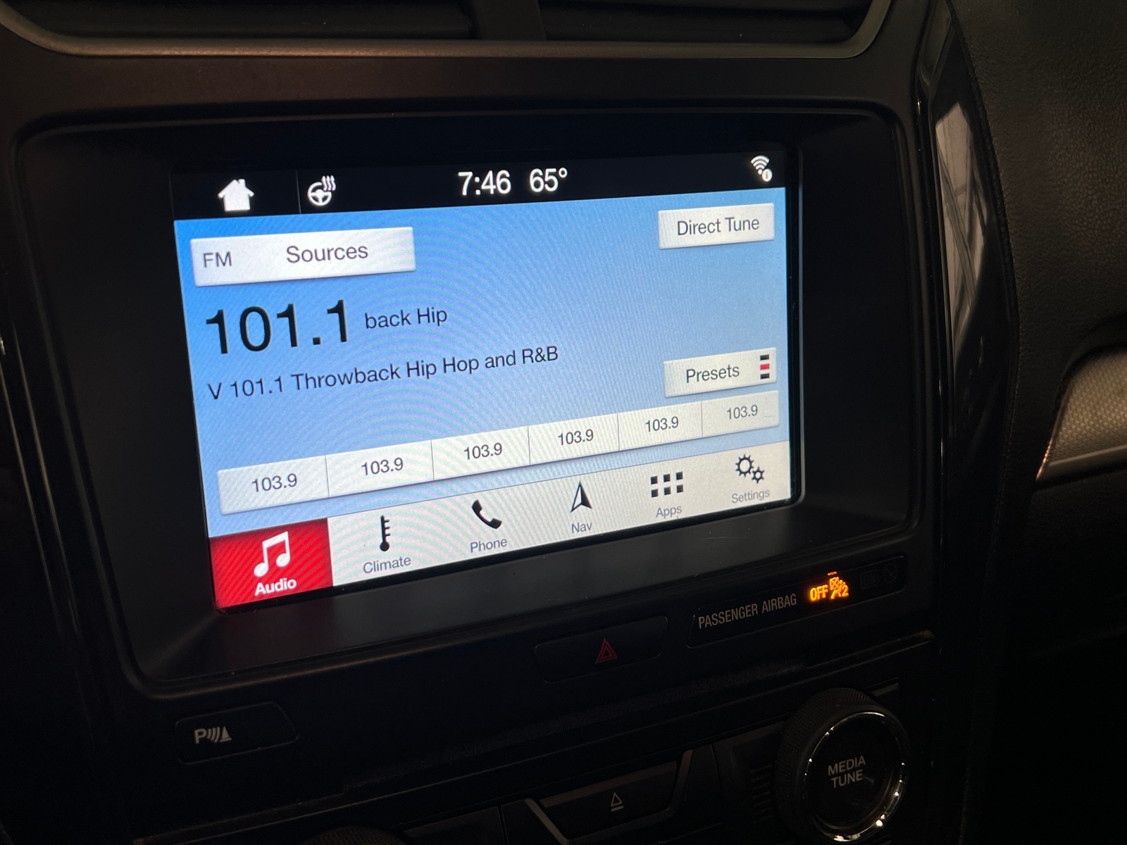 Thumbnail: 2018 Ford Explorer - 4