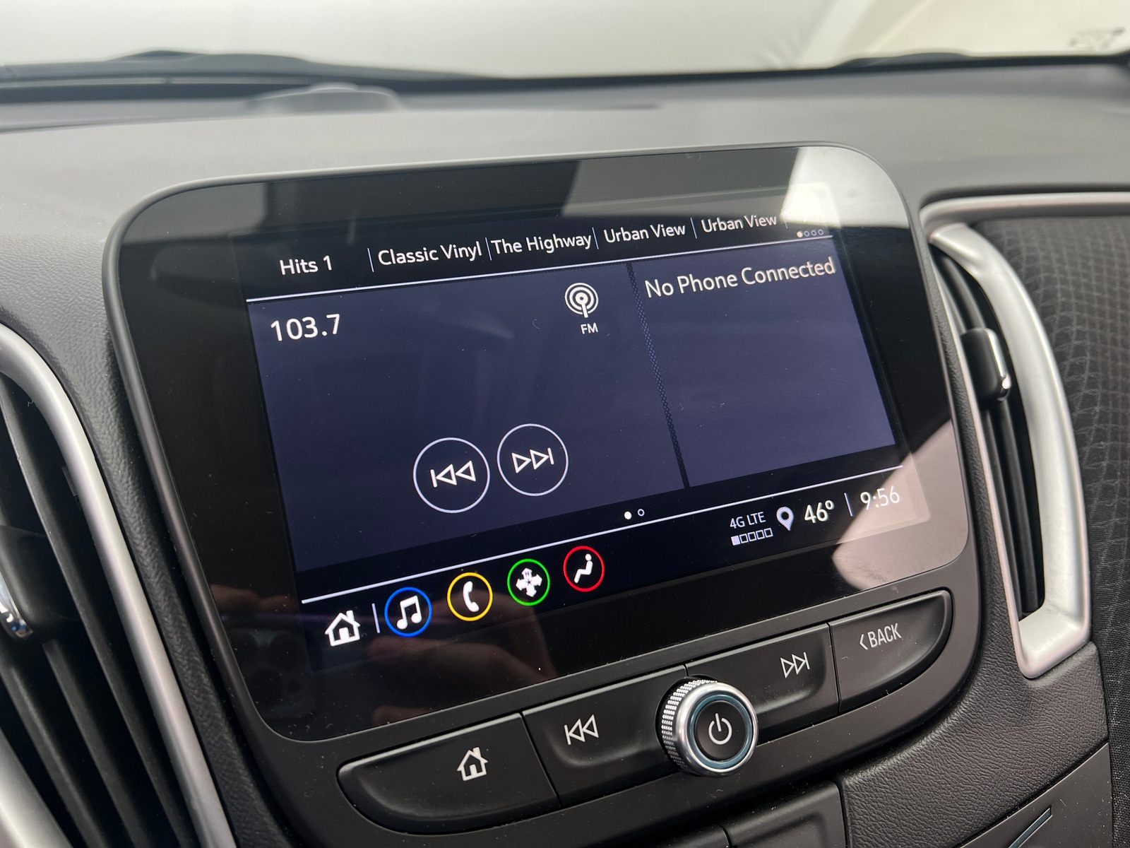 Thumbnail: 2024 Chevrolet Malibu - 4