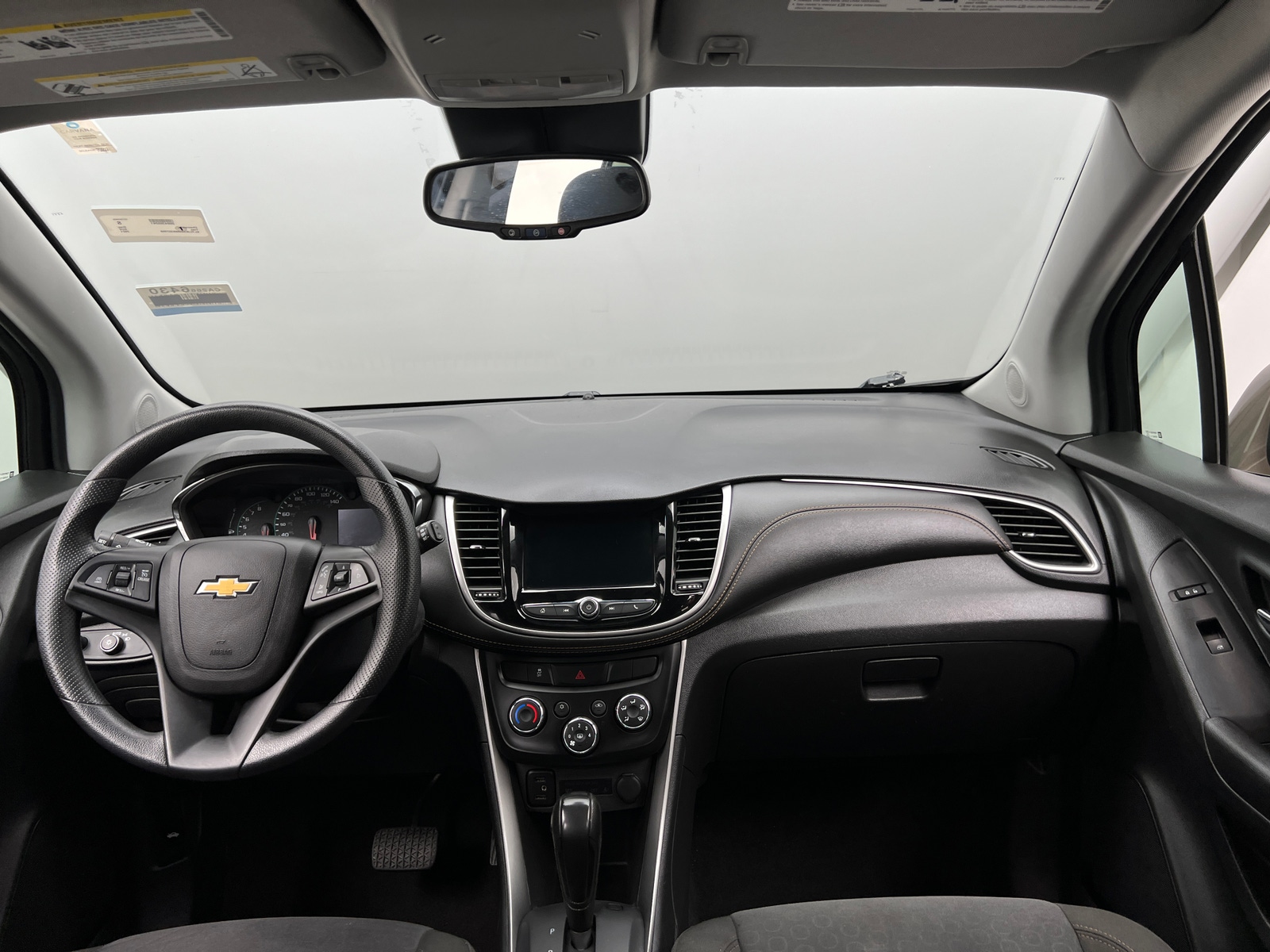 Thumbnail: 2021 Chevrolet Trax - 3