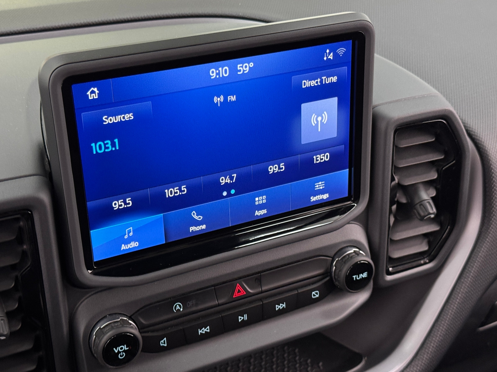 Thumbnail: 2021 Ford Bronco Sport - 4