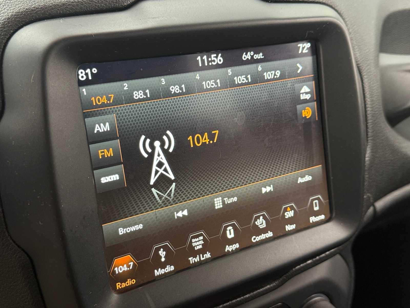 Thumbnail: 2019 Jeep Renegade - 3