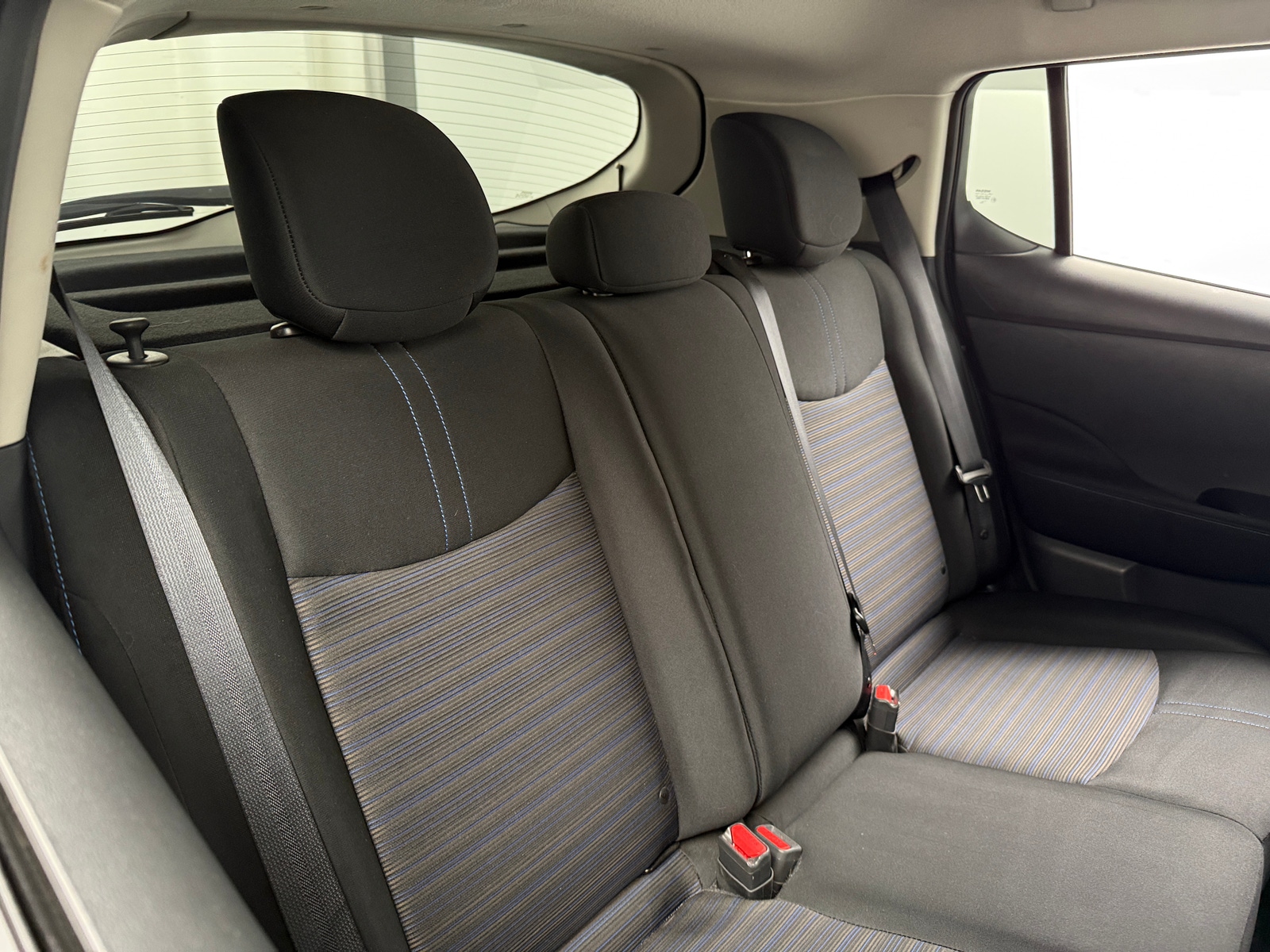 Thumbnail: 2020 Nissan Leaf - 6