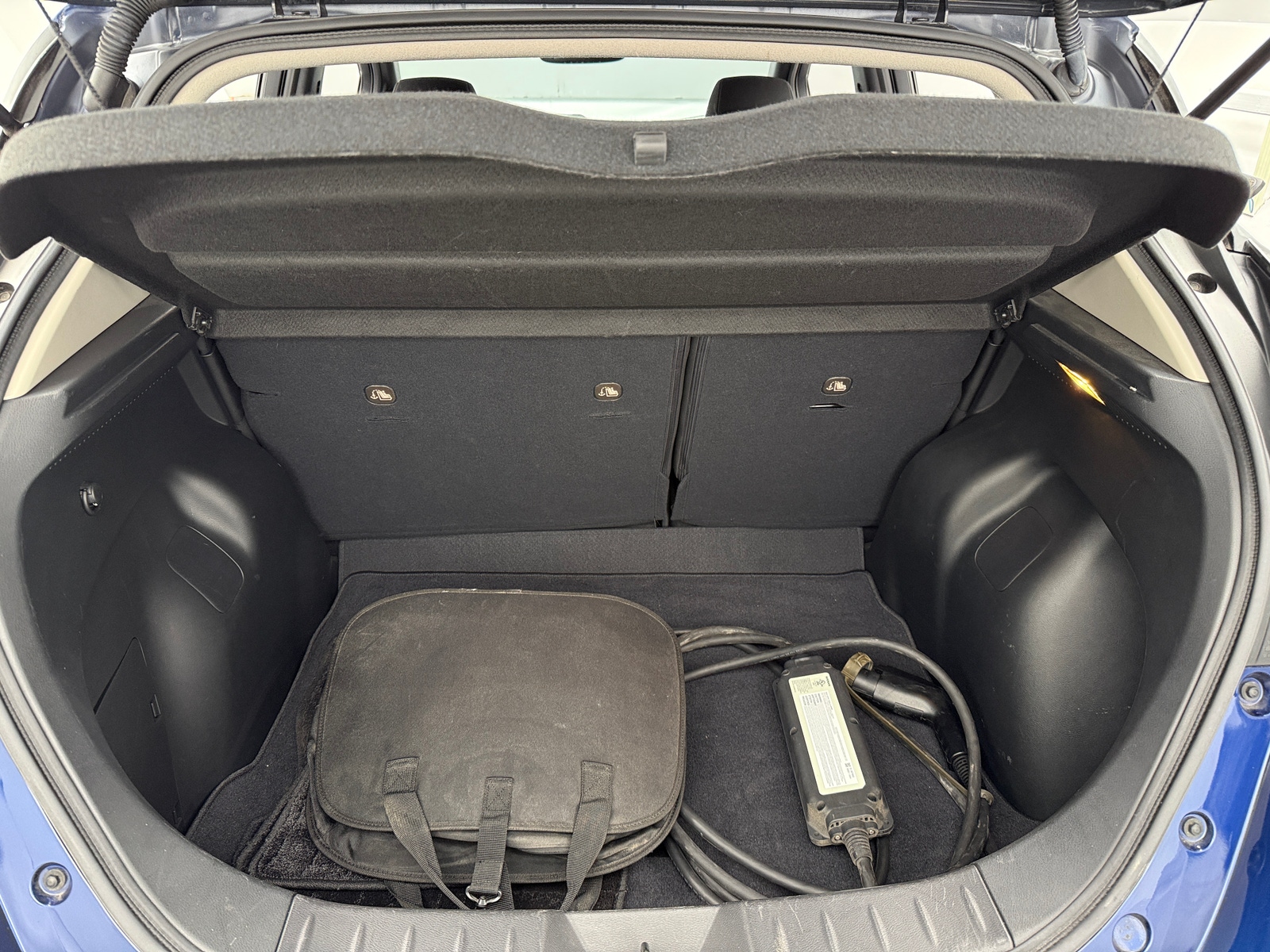 Thumbnail: 2020 Nissan Leaf - 7