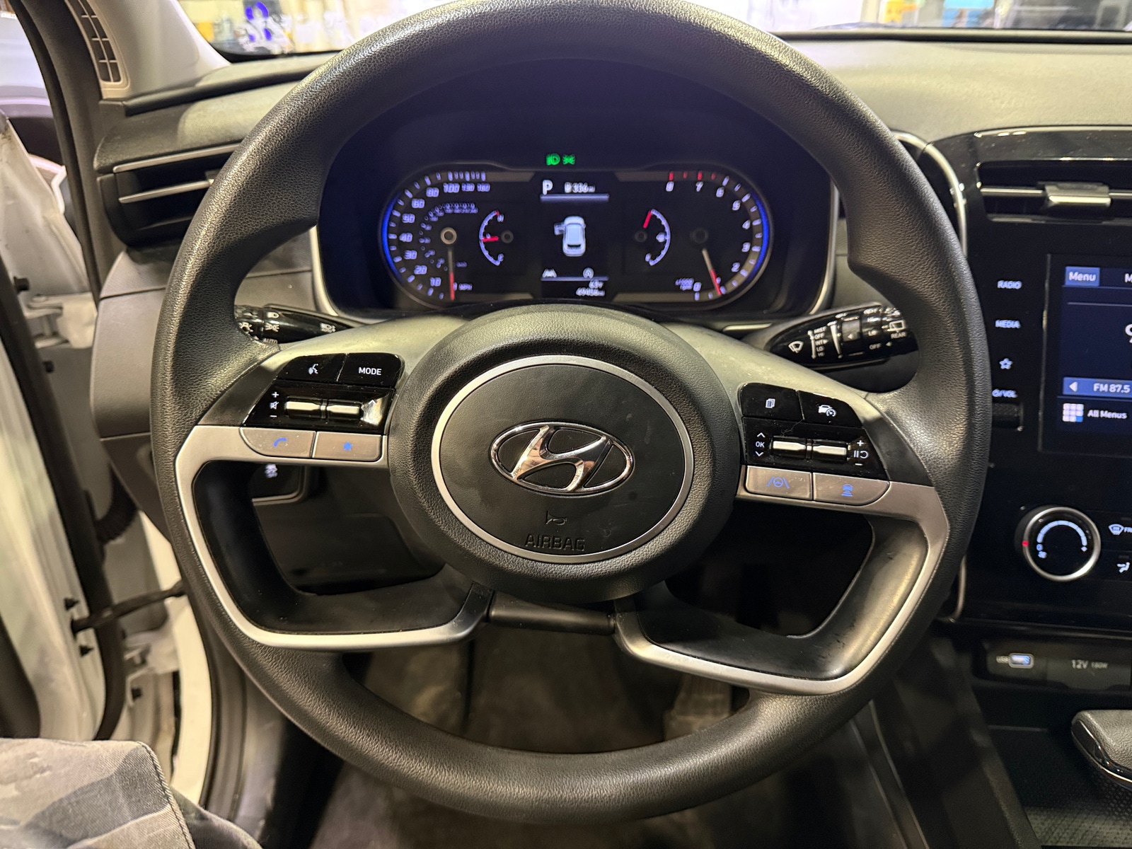 Thumbnail: 2022 Hyundai Tucson - 5