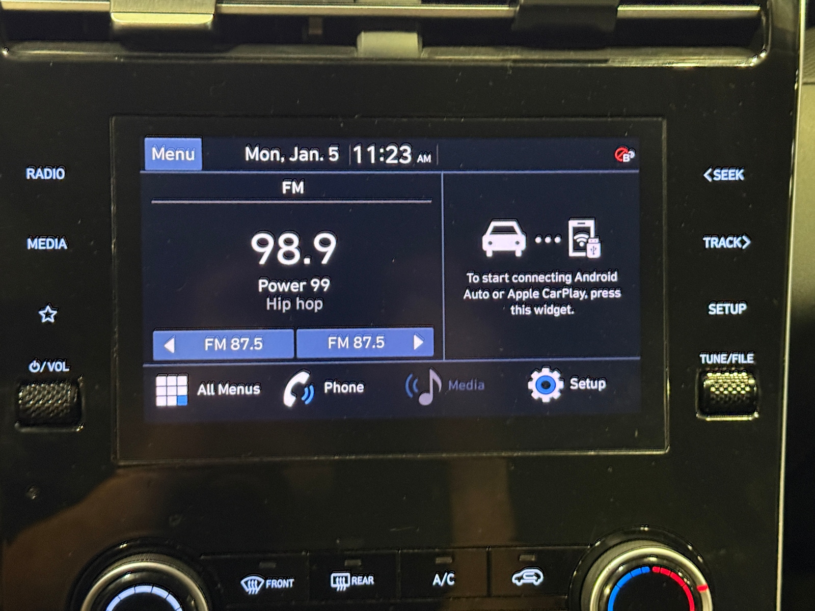 Thumbnail: 2022 Hyundai Tucson - 4