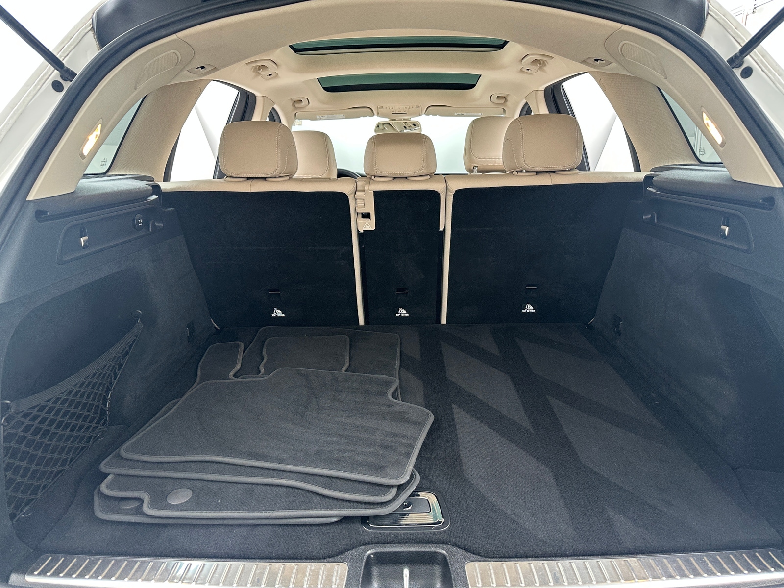 Thumbnail: 2018 Mercedes-Benz GLC - 6