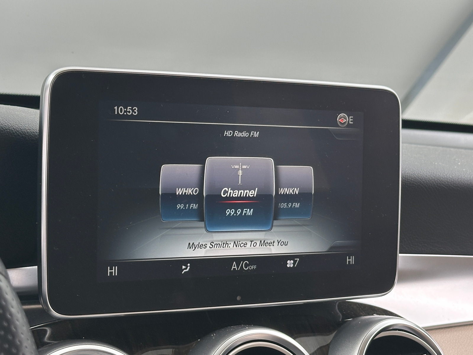 Thumbnail: 2018 Mercedes-Benz GLC - 3