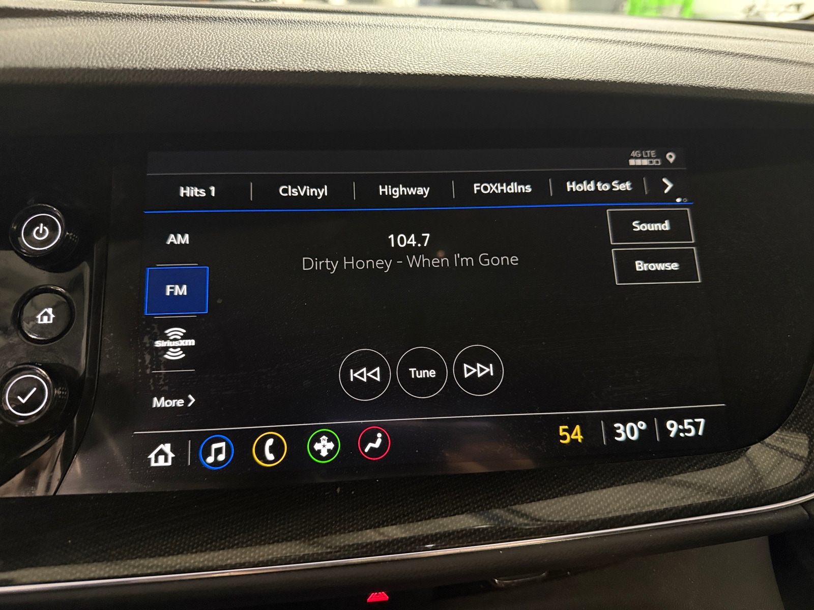 Thumbnail: 2022 Buick Envision - 3