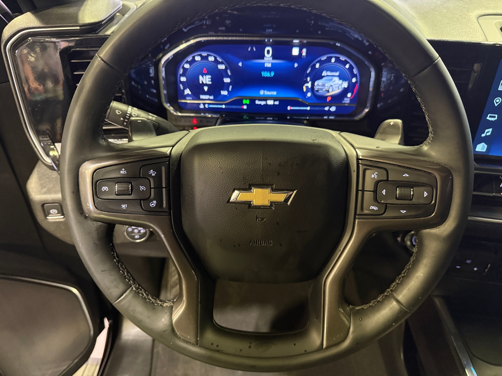 Thumbnail: 2023 Chevrolet Silverado 1500 - 4