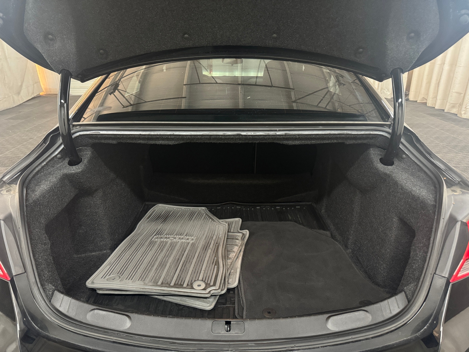 Thumbnail: 2018 Chevrolet Impala - 6