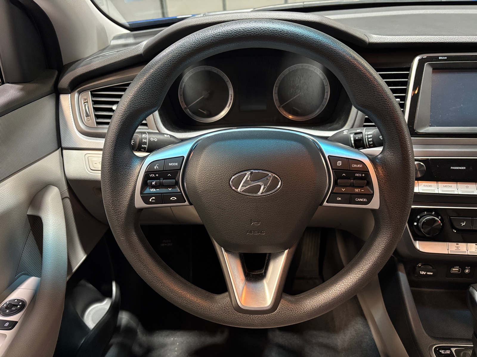 Thumbnail: 2019 Hyundai Sonata - 5