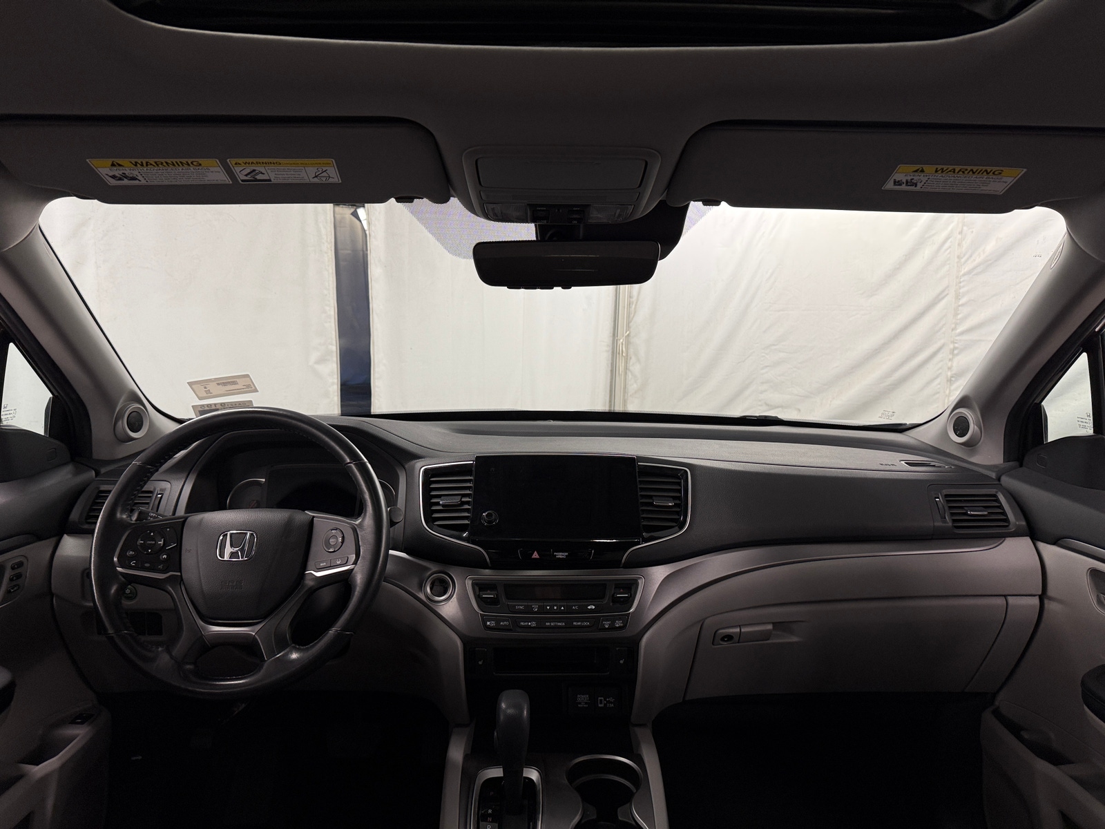 Thumbnail: 2019 Honda Pilot - 2