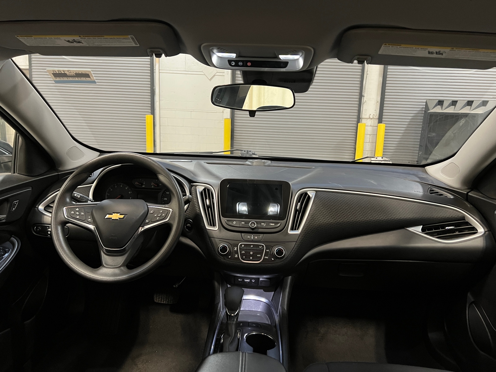 Thumbnail: 2024 Chevrolet Malibu - 3