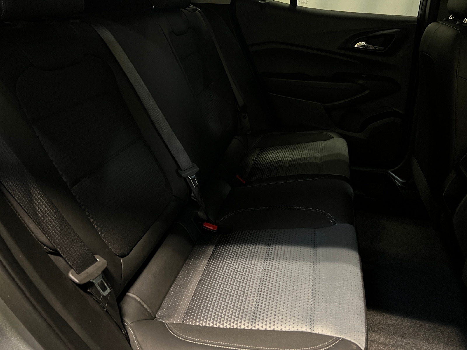 Thumbnail: 2025 Chevrolet Trax - 6