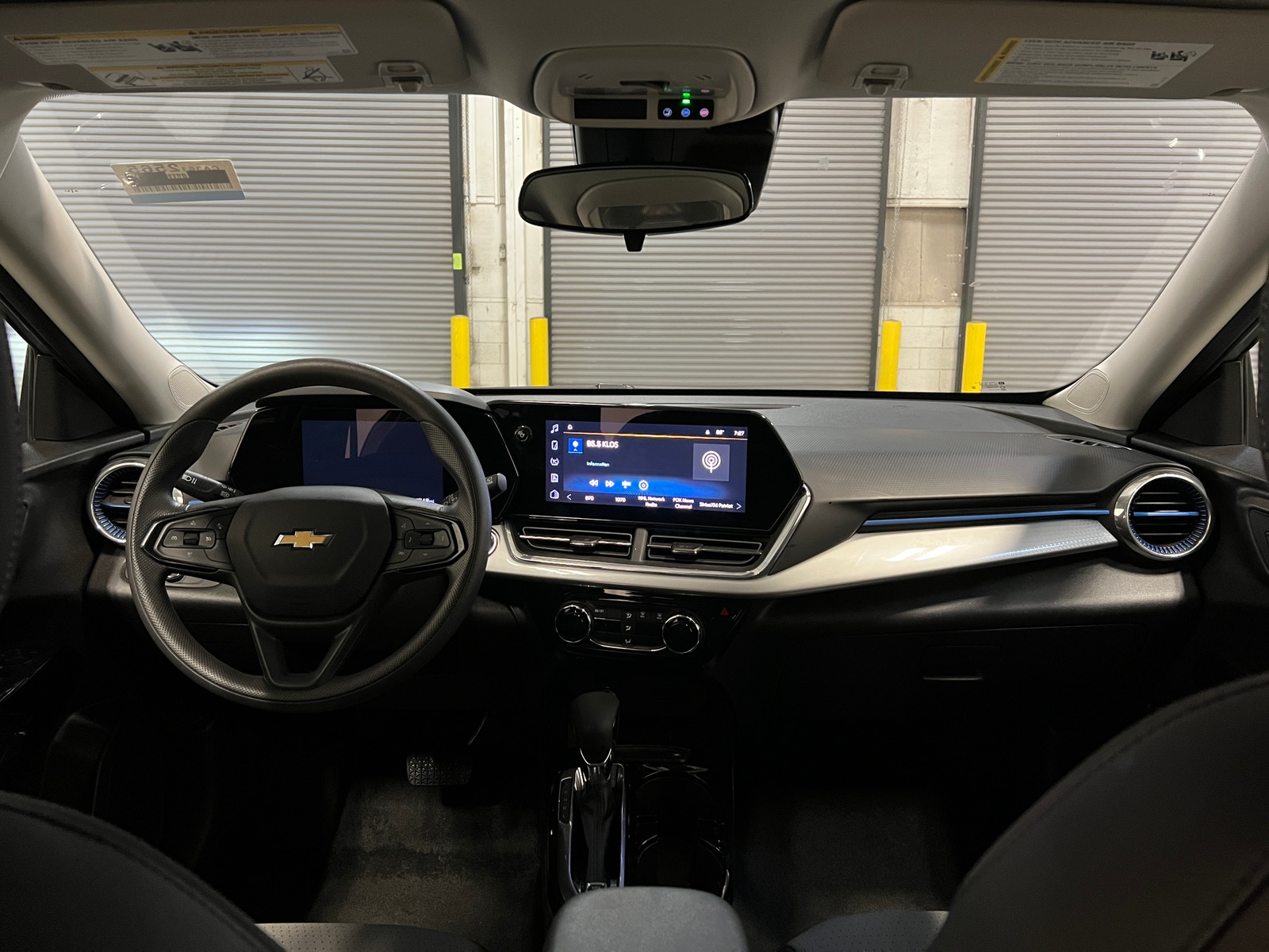 Thumbnail: 2025 Chevrolet Trax - 3