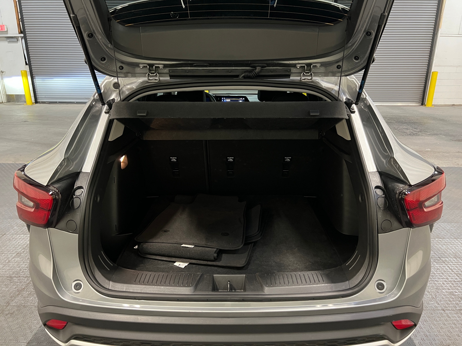 Thumbnail: 2025 Chevrolet Trax - 7