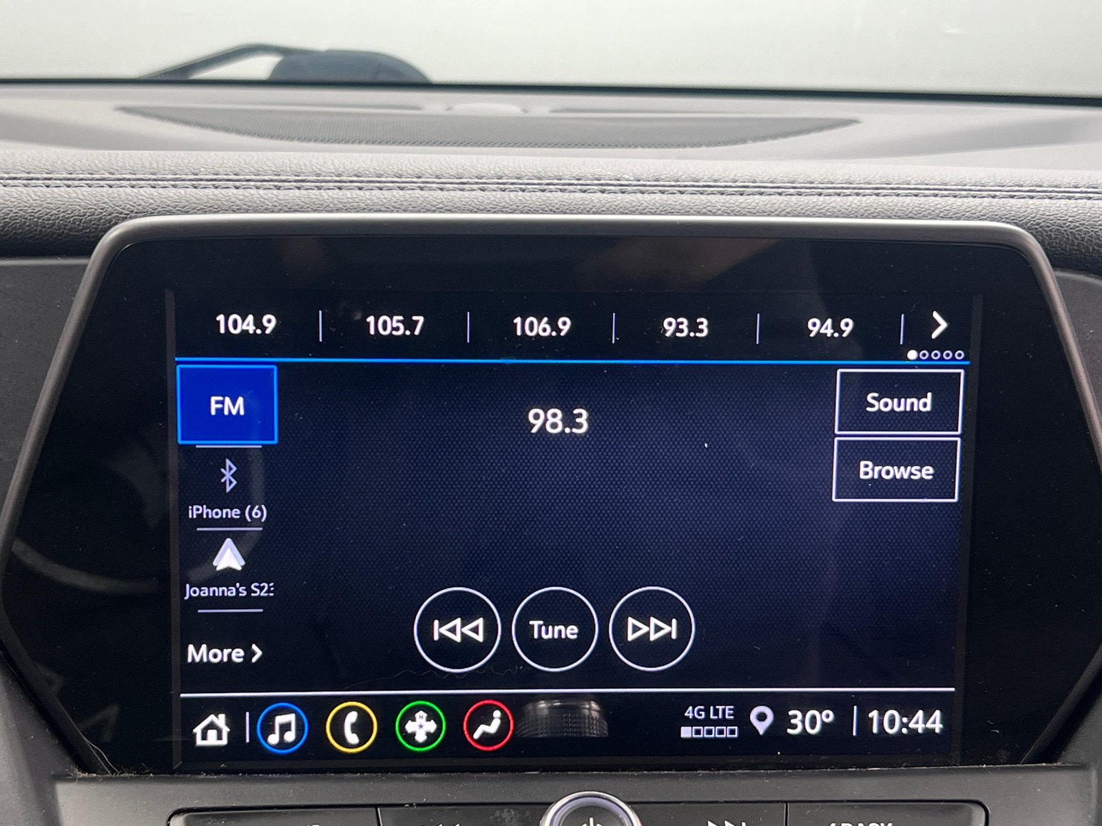 Thumbnail: 2021 Chevrolet Blazer - 4