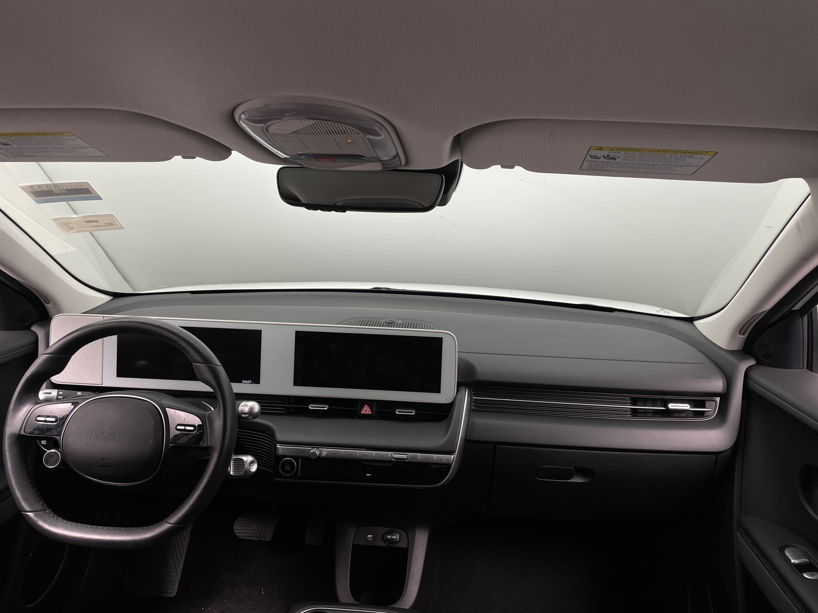 Thumbnail: 2022 Hyundai Ioniq 5 - 2