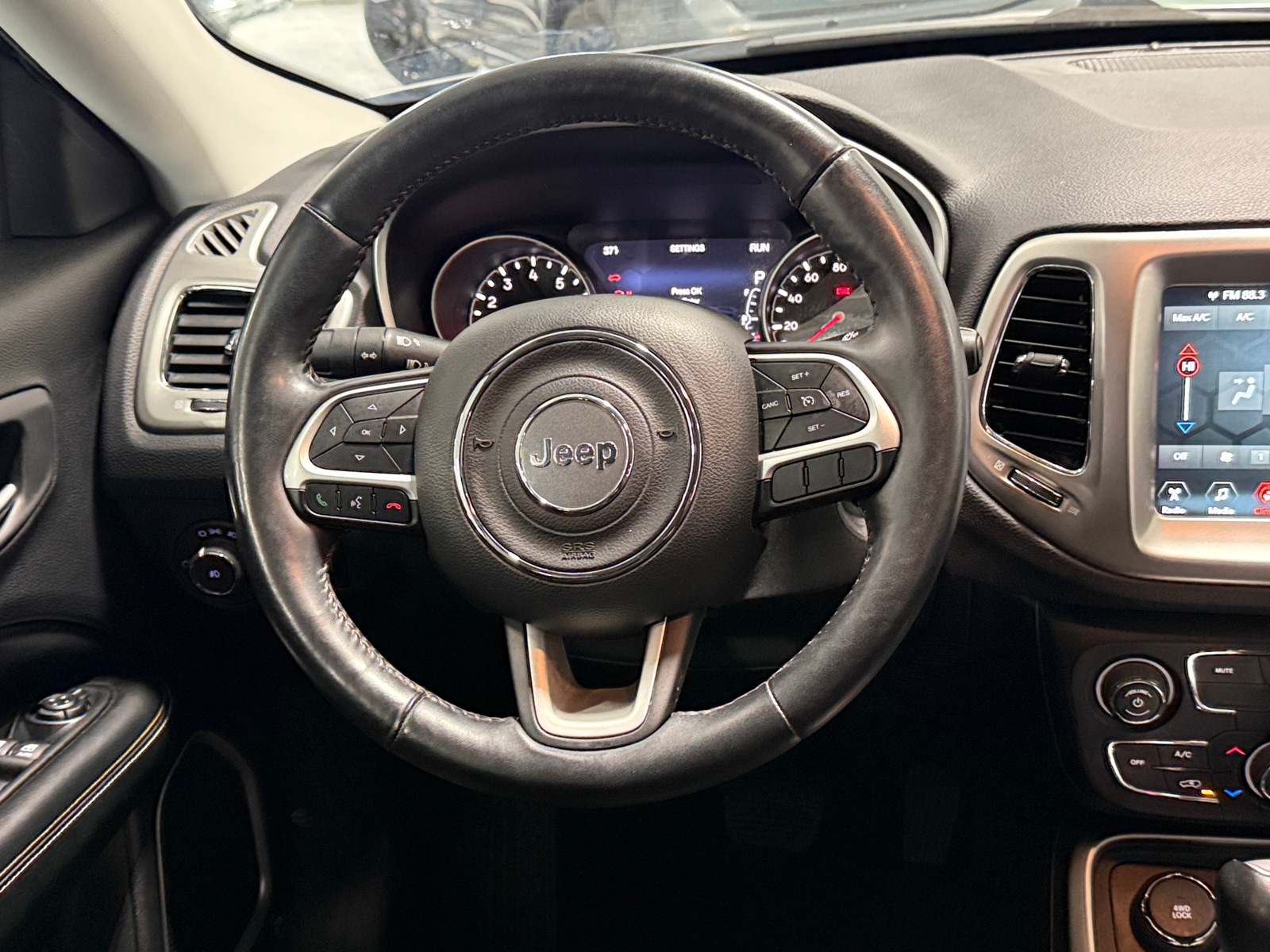 Thumbnail: 2018 Jeep Compass - 4