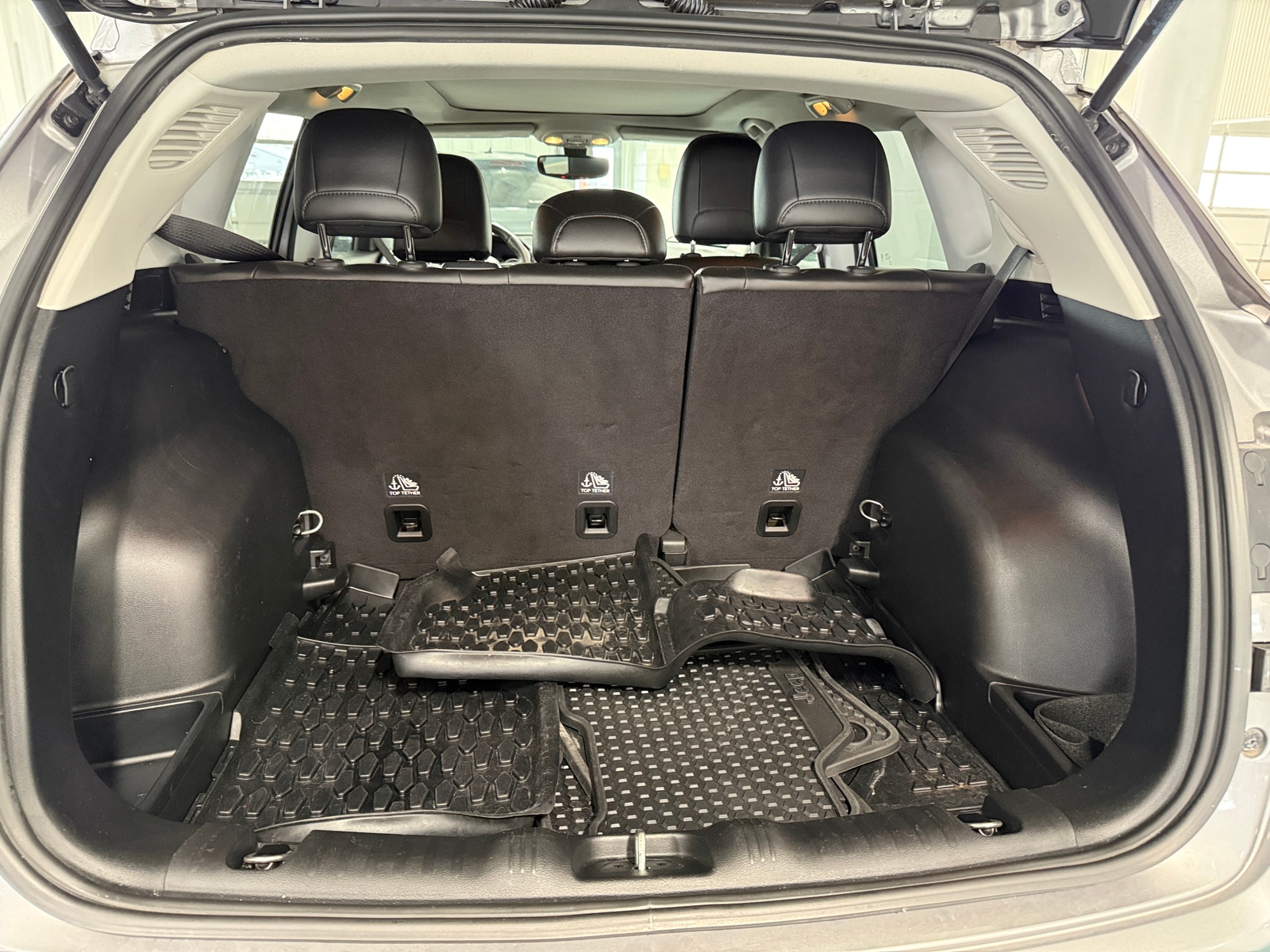 Thumbnail: 2018 Jeep Compass - 6