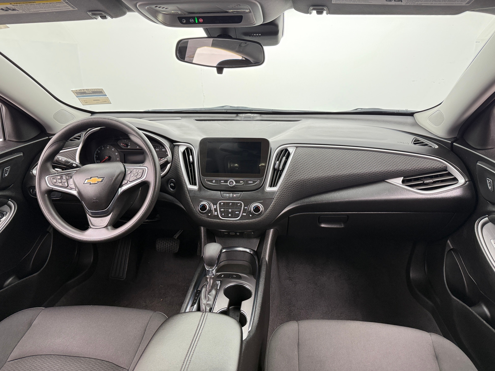 Thumbnail: 2025 Chevrolet Malibu - 3